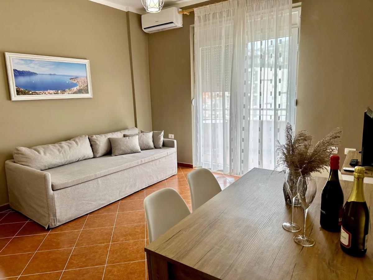 Family Suite Residence Vlorë Exterior foto